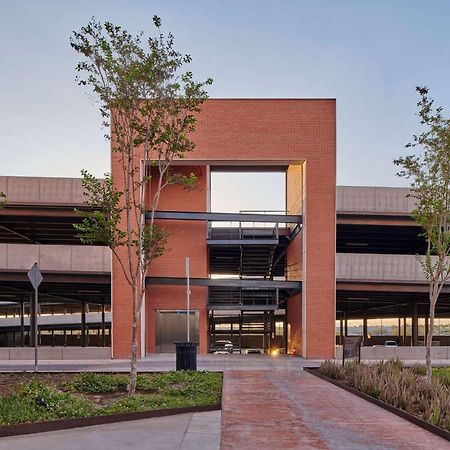 Ibis Torreon Hotel Exterior photo