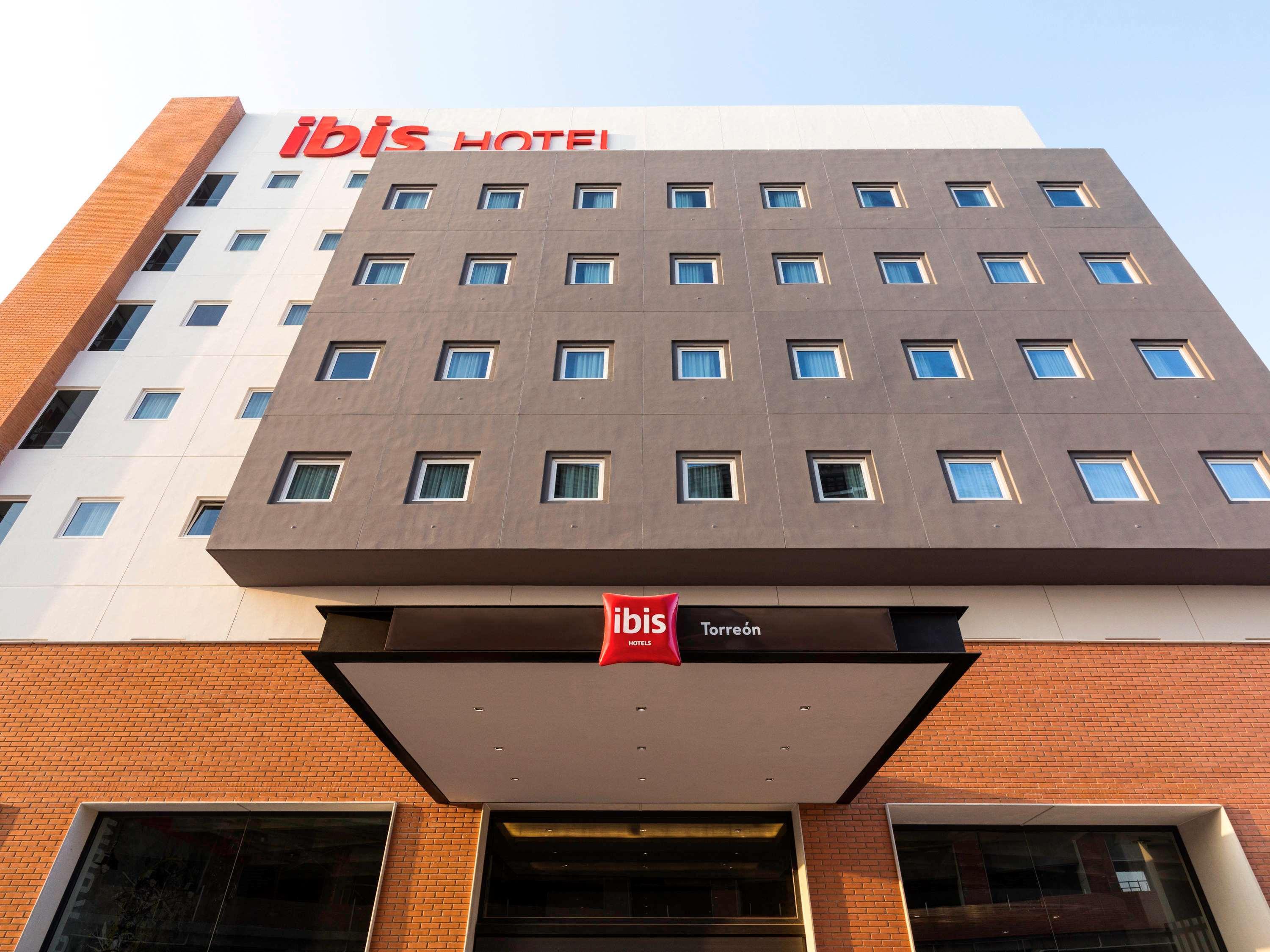 Ibis Torreon Hotel Exterior photo